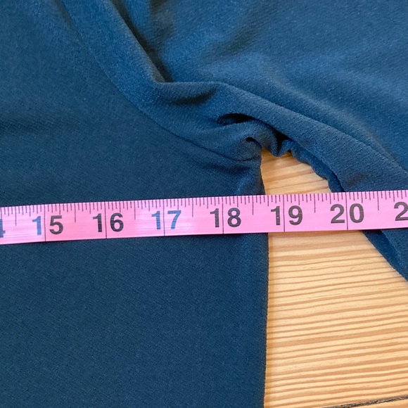 Adrianna Papell Green Faux Wrap Long Sleeve Blouse V-Neck Top Size S - Picture 12 of 14